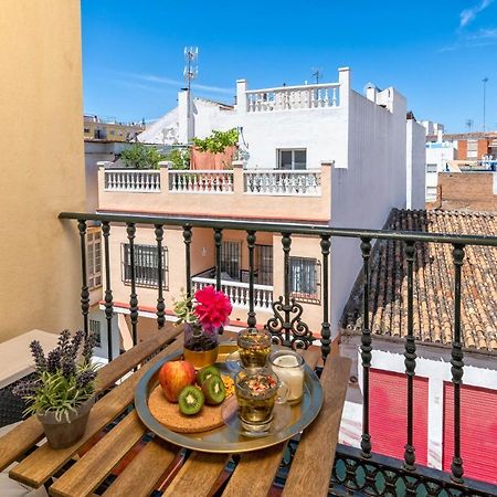 Wintowinrentals - La Estancia Free Parking Málaga Kültér fotó